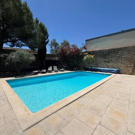 Διαμέρισμα Mas Du Xixe Alliant Authenticite Et Confort Gallargues-le-Montueux
